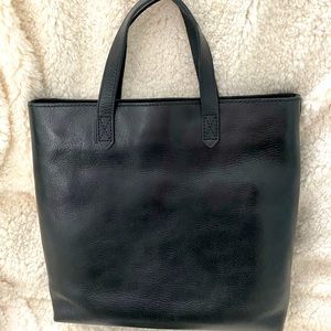 Madewell Transport Tote Small Crossbody- Black
